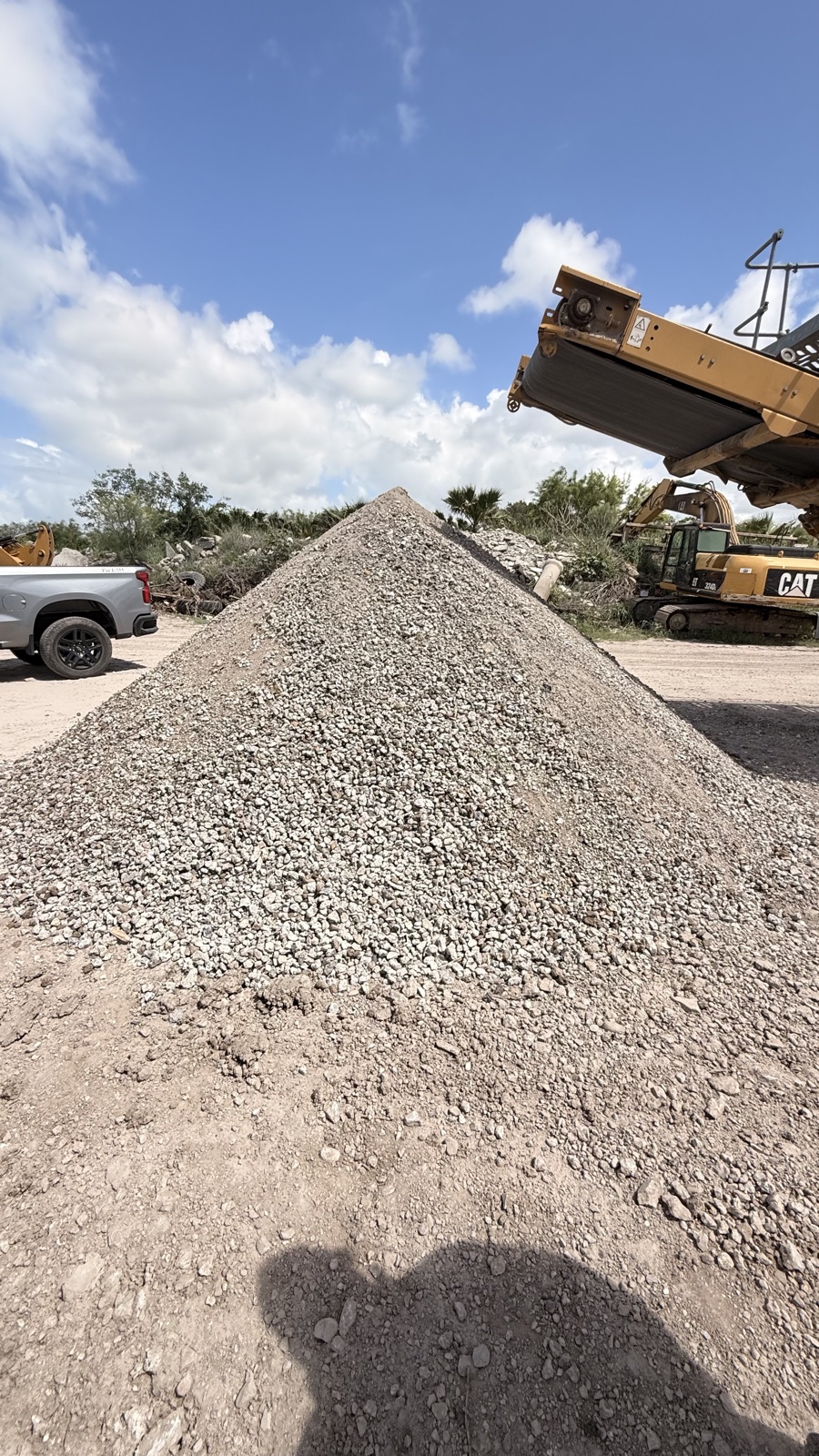 Screened crushed concrete ready for delivery