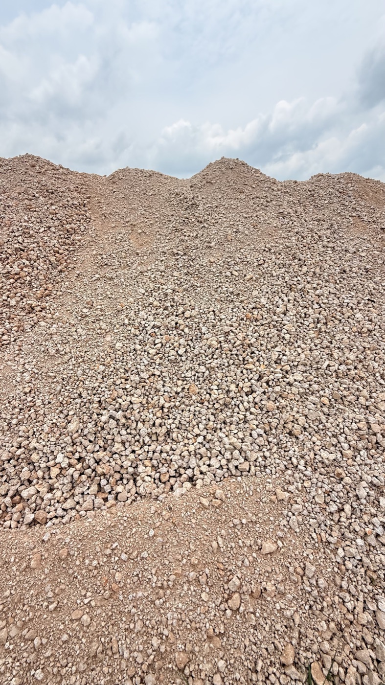 Aggregate pile